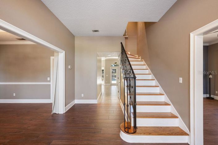 Image No.9-4 Bed Property for sale