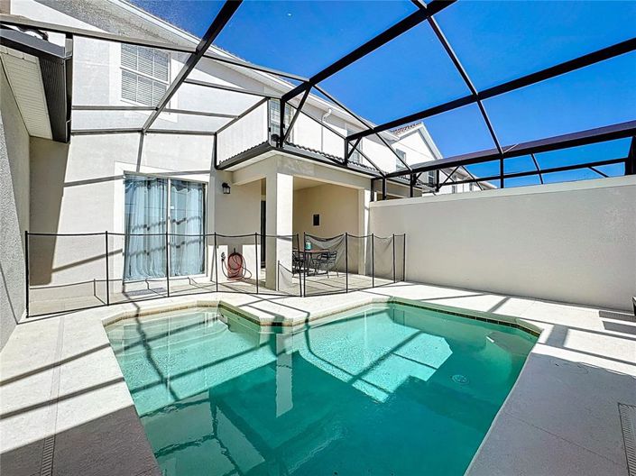 Image No.40-4 Bed Townhouse for sale