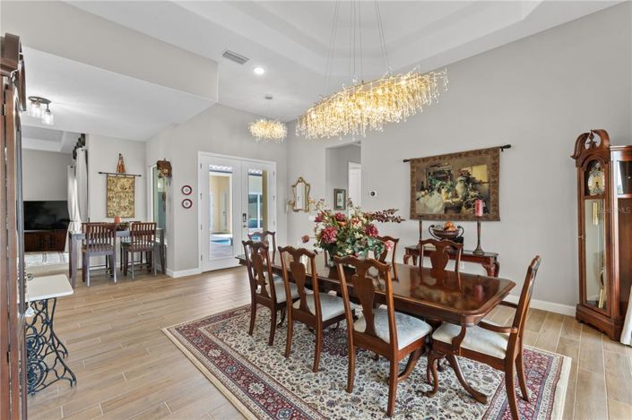 Image No.18-4 Bed Property for sale