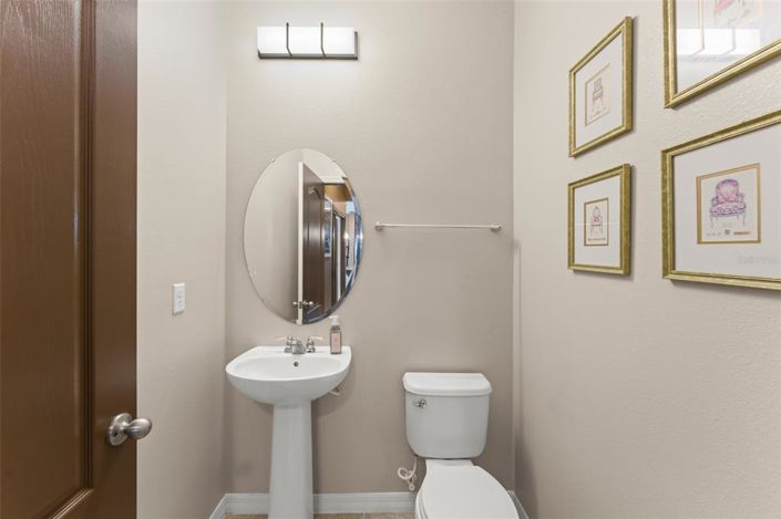 Image No.17-5 Bed Property for sale