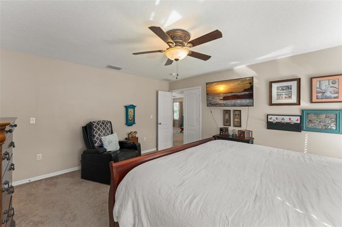 Image No.30-5 Bed Property for sale