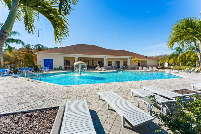 Image No.56-5 Bed Property for sale