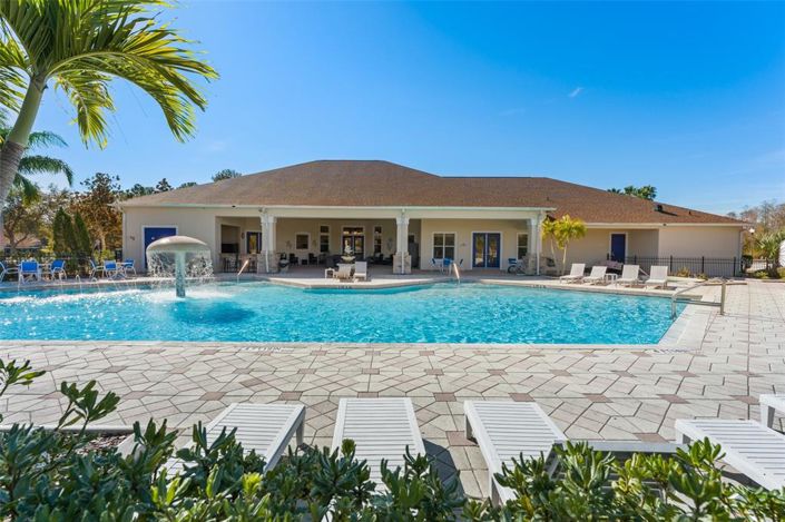 Image No.57-5 Bed Property for sale