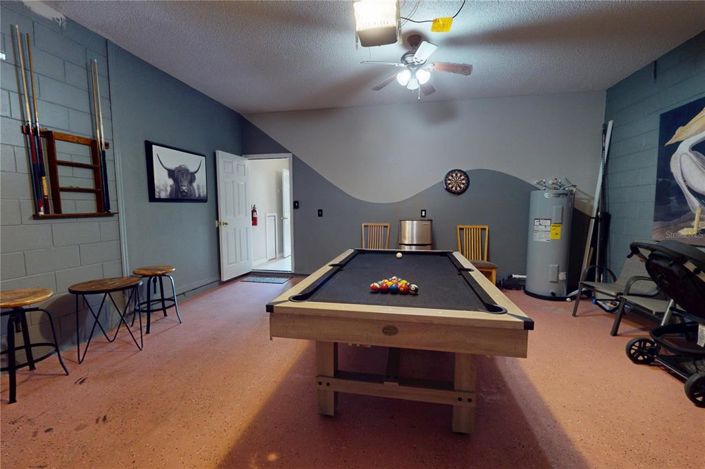 Image No.17-7 Bed Property for sale