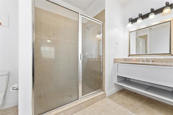 Image No.13-4 Bed Townhouse for sale