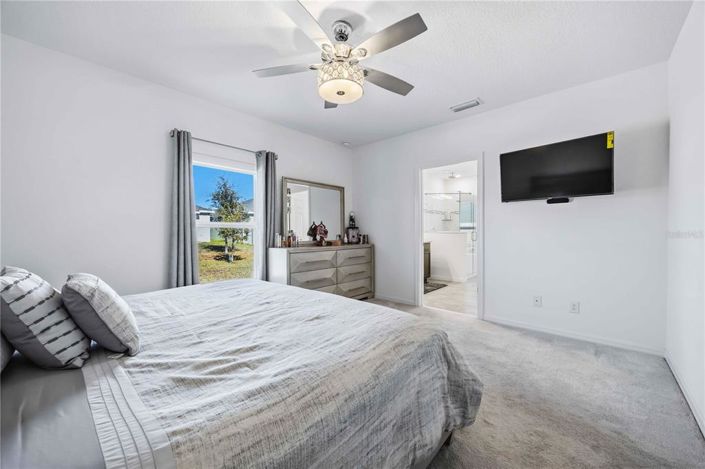 Image No.19-3 Bed Property for sale