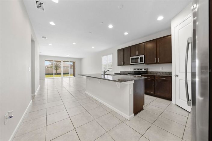 Image No.2-Propriété de 4 chambres à vendre à Haines City