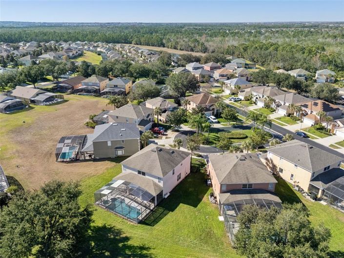 Image No.34-Propriété de 7 chambres à vendre à Kissimmee