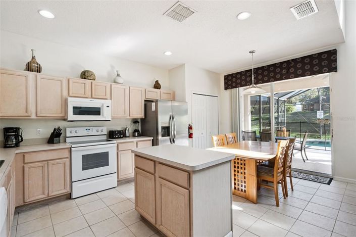 Image No.9-Propriété de 7 chambres à vendre à Kissimmee