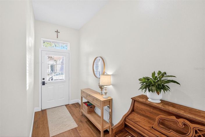 Image No.2-7 Bed Property for sale