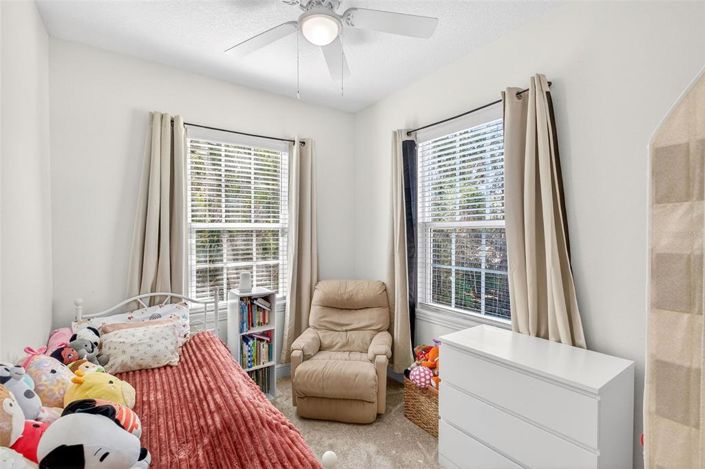 Image No.23-7 Bed Property for sale