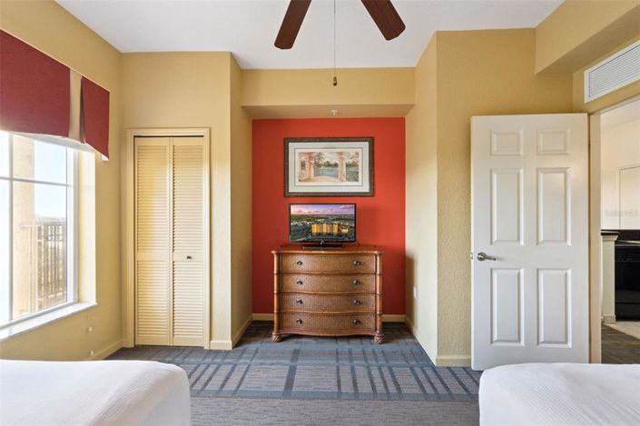 Image No.17-2 Bed Property for sale