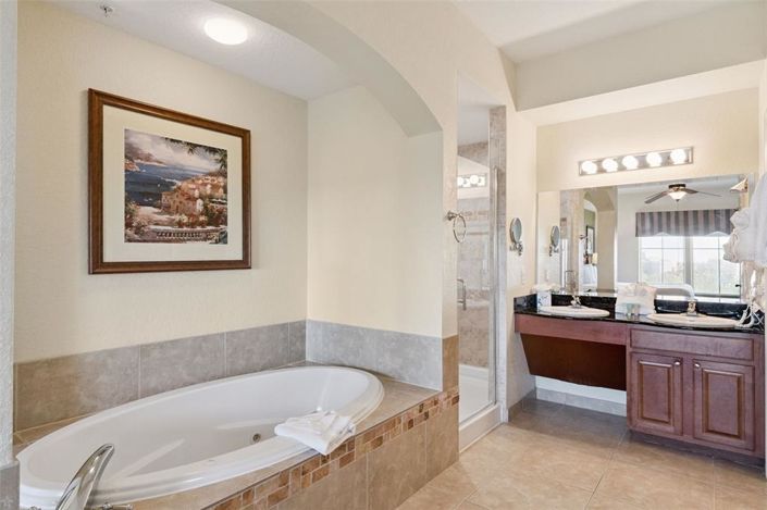 Image No.19-2 Bed Property for sale