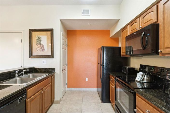 Image No.8-2 Bed Property for sale