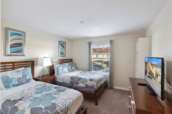 Image No.12-4 Bed Townhouse for sale