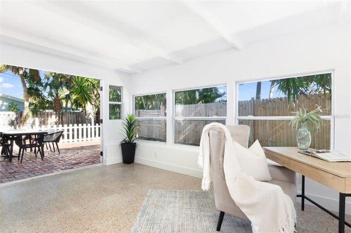 Image No.8-Propriété de 3 chambres à vendre à St. Pete Beach