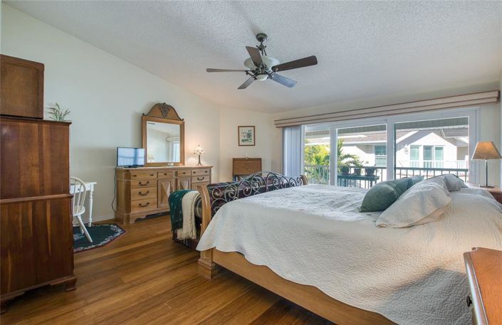 Image No.18-3 Bed Townhouse for sale