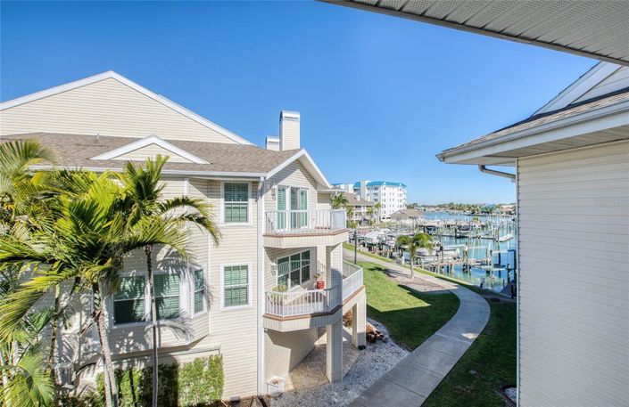 Image No.21-3 Bed Townhouse for sale