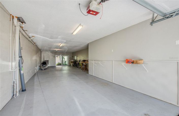 Image No.27-3 Bed Townhouse for sale