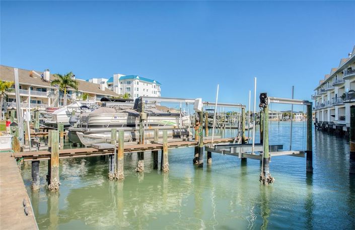 Image No.29-3 Bed Townhouse for sale