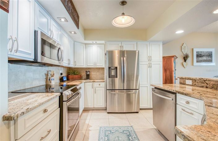 Image No.9-3 Bed Townhouse for sale