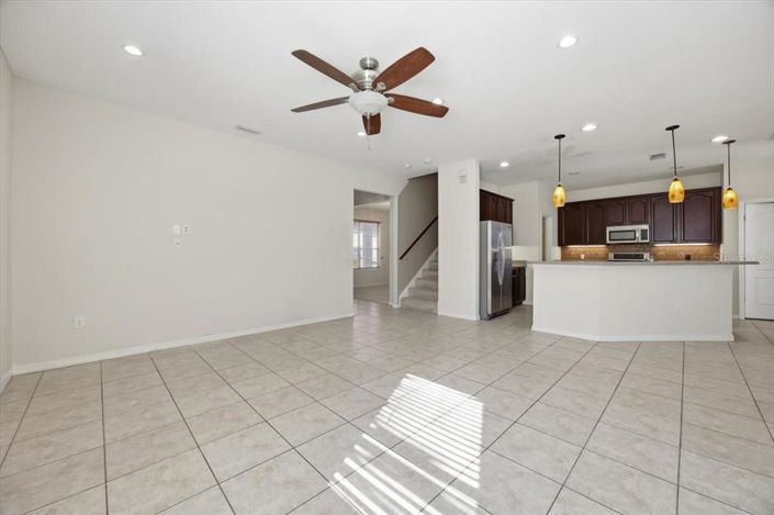 Image No.10-Propriété de 4 chambres à vendre à Kissimmee