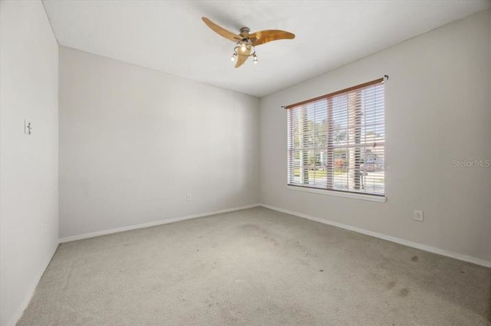 Image No.6-Propriété de 4 chambres à vendre à Kissimmee