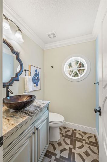 Image No.18-3 Bed Townhouse for sale