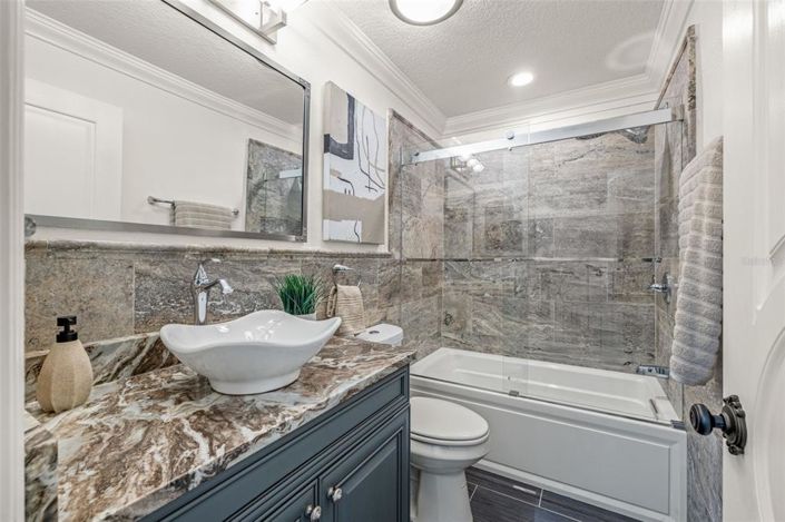 Image No.26-3 Bed Townhouse for sale