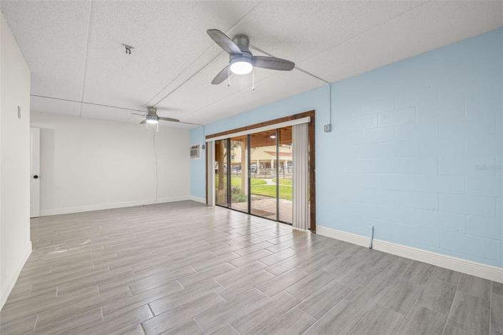 Image No.30-3 Bed Townhouse for sale