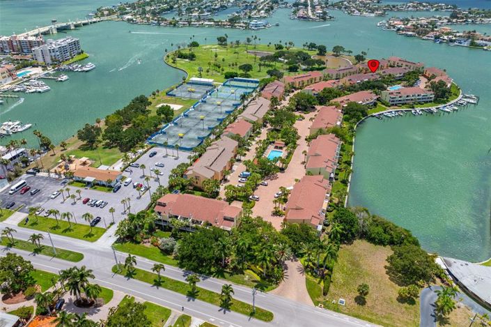 Image No.44-3 Bed Townhouse for sale