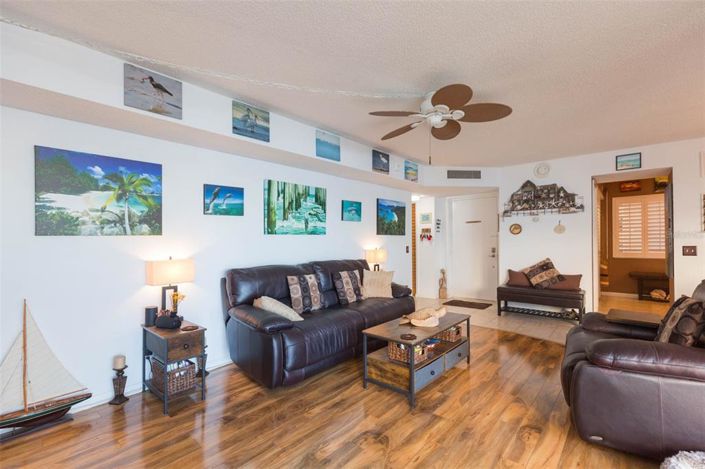 Image No.11-Propriété de 2 chambres à vendre à St. Petersburg