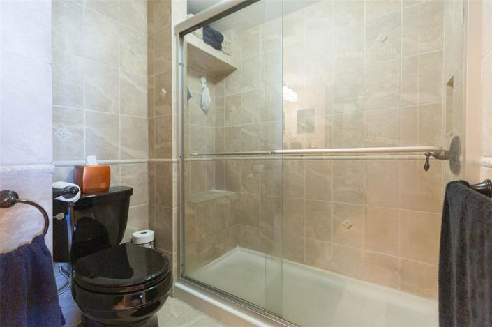 Image No.20-Propriété de 2 chambres à vendre à St. Petersburg