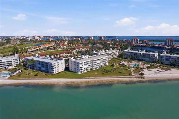 Image No.15-2 Bed Property for sale