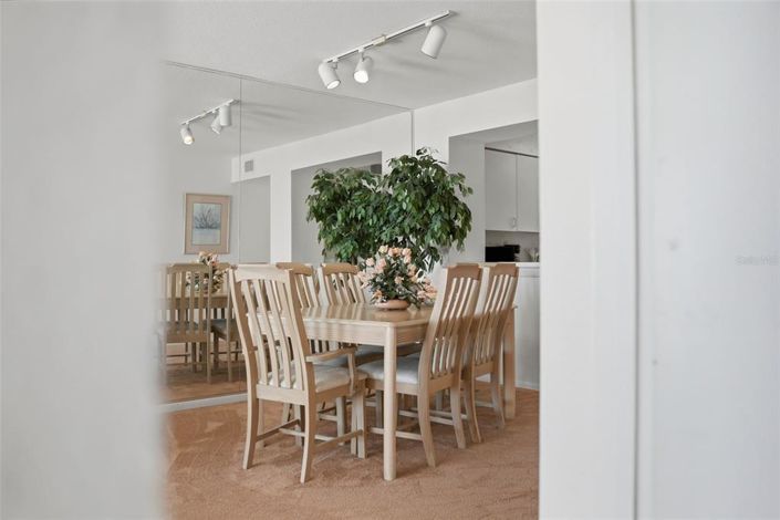 Image No.31-2 Bed Property for sale