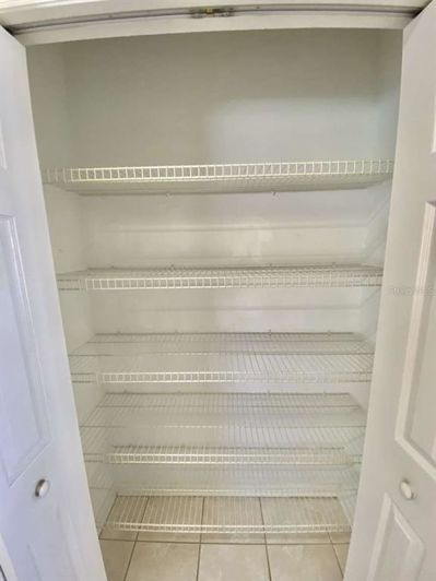 Image No.4-Propriété de 4 chambres à vendre à Kissimmee