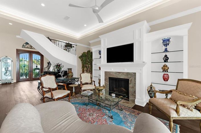 Image No.22-4 Bed Property for sale