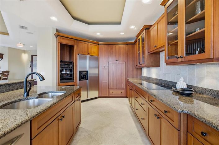 Image No.40-4 Bed Property for sale