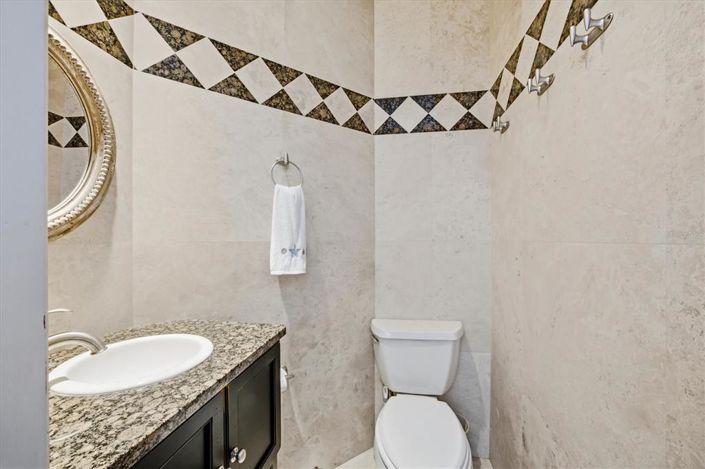 Image No.50-4 Bed Property for sale