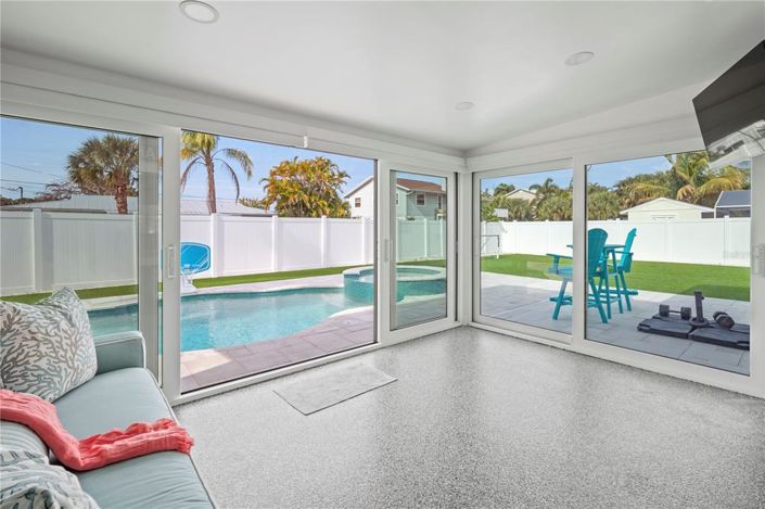 Image No.15-2 Bed Property for sale