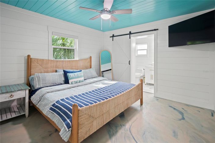 Image No.19-2 Bed Property for sale