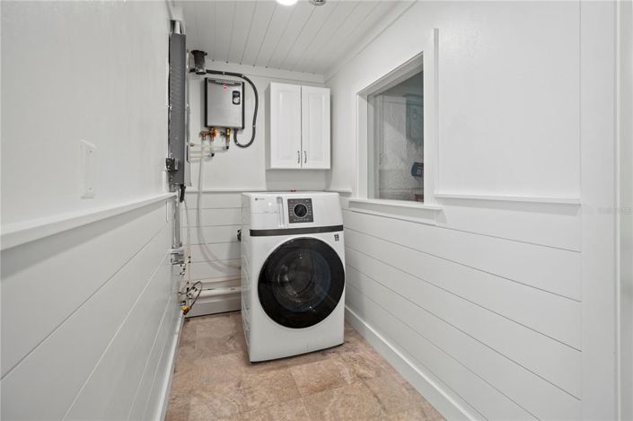 Image No.28-2 Bed Property for sale