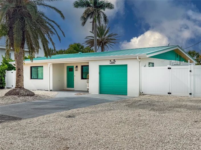 Image No.35-2 Bed Property for sale