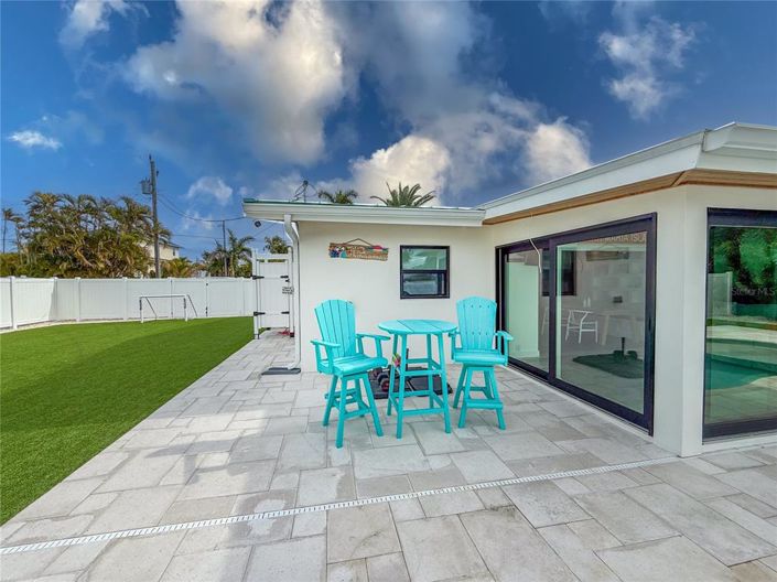 Image No.38-2 Bed Property for sale