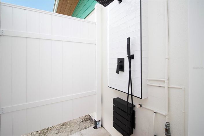 Image No.40-2 Bed Property for sale