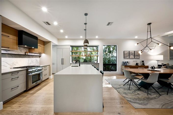 Image No.20-Propriété de 4 chambres à vendre à Sarasota