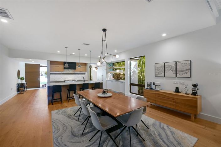 Image No.30-Propriété de 4 chambres à vendre à Sarasota