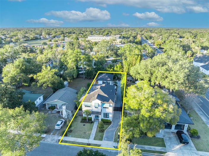 Image No.48-5 Bed Property for sale