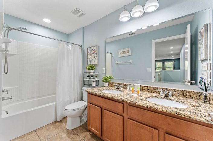 Image No.25-6 Bed Property for sale