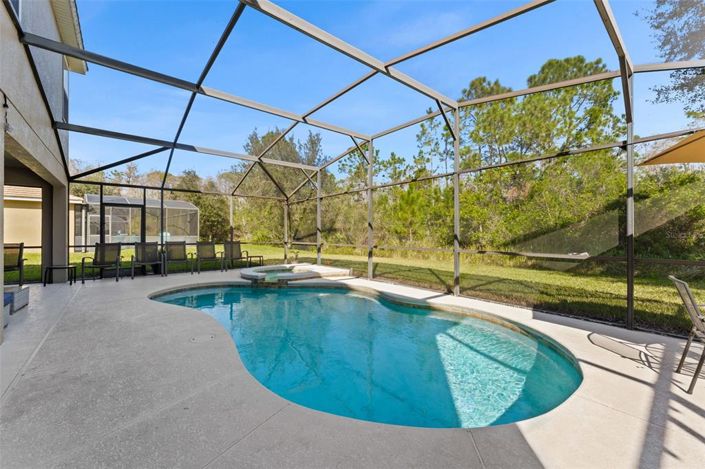 Image No.31-6 Bed Property for sale